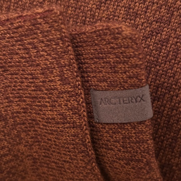 Arc’teryx Diplomat Merino Wool Scarf - Picture 13 of 14